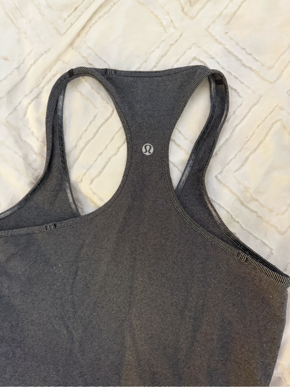 Lululemon grey tank top